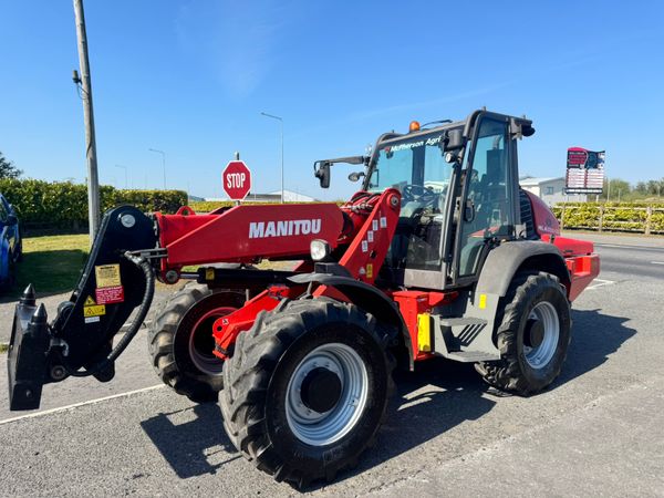 142 Manitou Pivot Steer Like NEW 348283834
