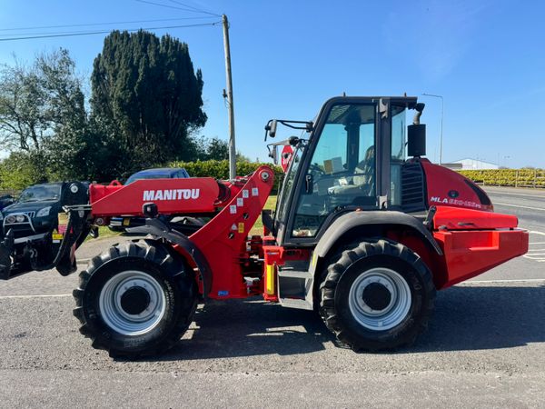 142 Manitou Pivot Steer Like NEW 348283835