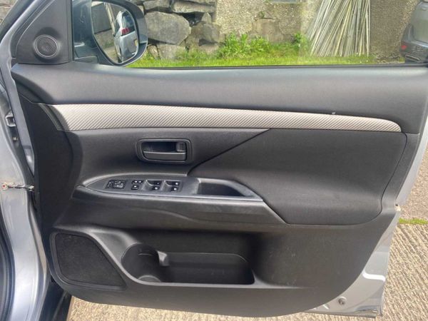 2017 Mitsubishi Outlander 2.2 Commercial DI-D 4 WD 348344567