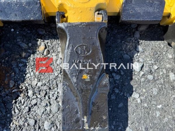 5FT Digging Bucket (Heavy Duty Rock Bucket) 349790564