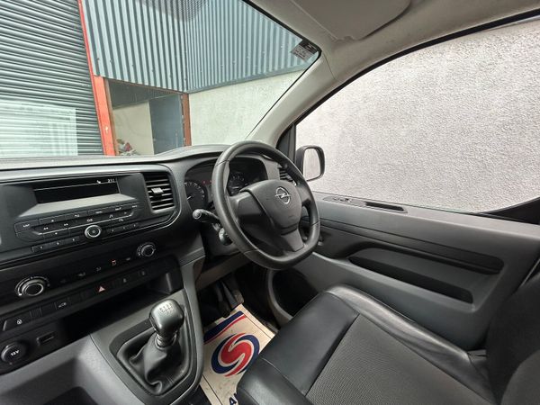 2020 Opel Vivaro - INC VAT - MWB /84kms 350841274