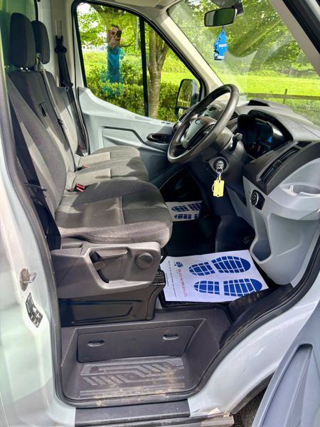 FORD TRANSIT BOX BODY 2017 DOE 5/26 351612326