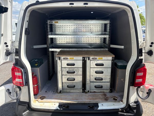 Volkswagen Transporter 352561969