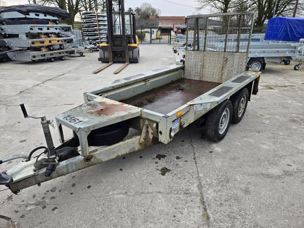 All makes of trailers Servicing and repairs 352810364