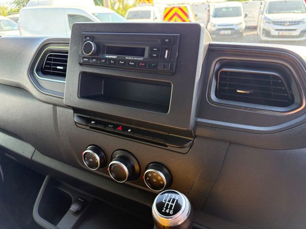 Opel Movano 353844765