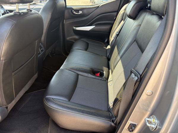 Nissan Navara N Gaurd 353838591