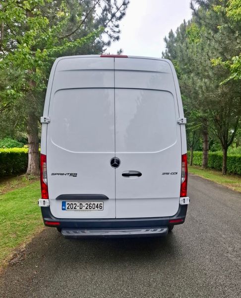 Mercedes-Benz Sprinter 2020 354282929