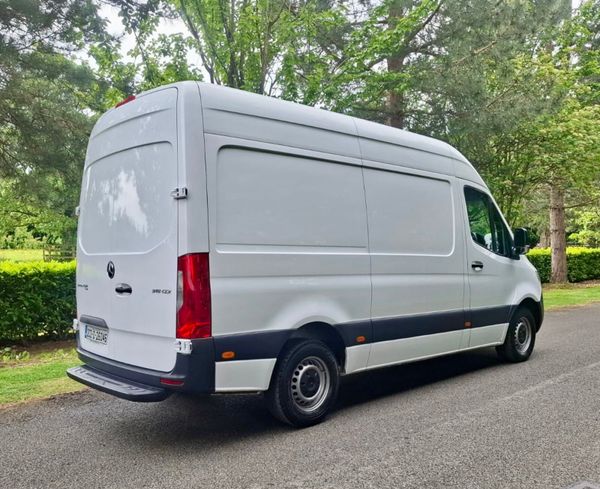 Mercedes-Benz Sprinter 2020 354282930