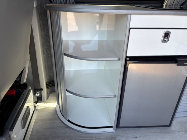 VW Transporter Camper 354514605