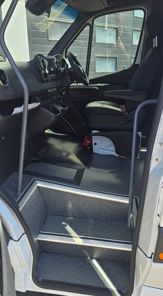 Mercedes Sprinter 18 + Driver, 5 year Warranty 354520872