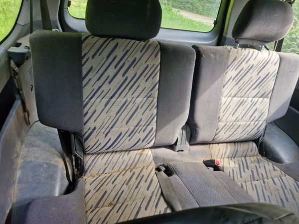 Toyota landcruiser 96 to 03 breaking for parts 354531500