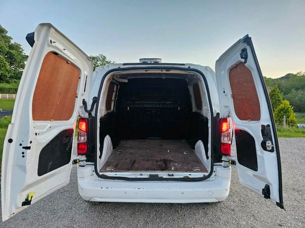 Now Reserved 354760972