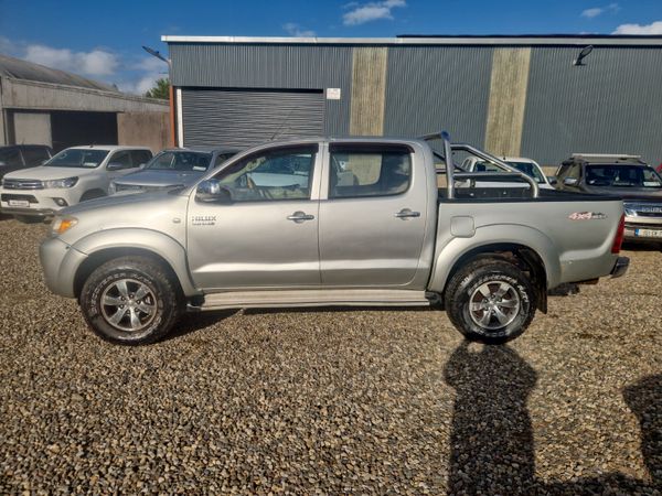 Toyota Hilux 3.0 D4D 355901144
