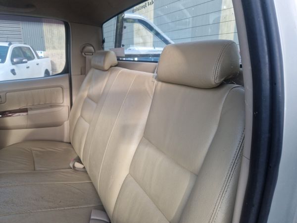 Toyota Hilux 3.0 D4D 355901101