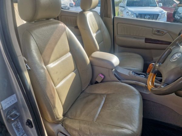 Toyota Hilux 3.0 D4D 355901112