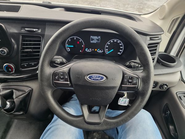 Ford Transit Highroof 2020 356422249