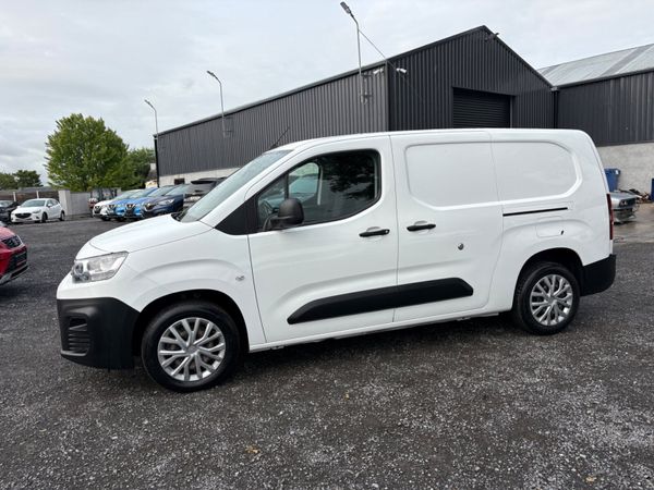 Citroen Berlingo Maxi LWB 356674343