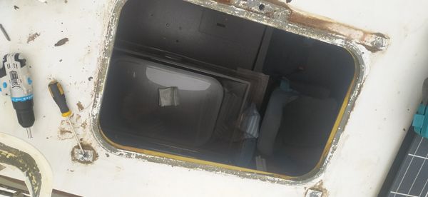 Motorhome / Camper Van & Caravan Owners 356788715