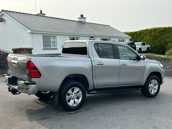 2020 Toyota Hi Lux SR5 2.4 D4D 356795103