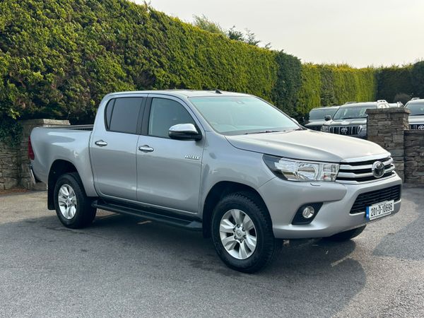 2020 Toyota Hi Lux SR5 2.4 D4D 356795111