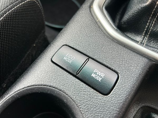 2020 Toyota Hi Lux SR5 2.4 D4D 356795126