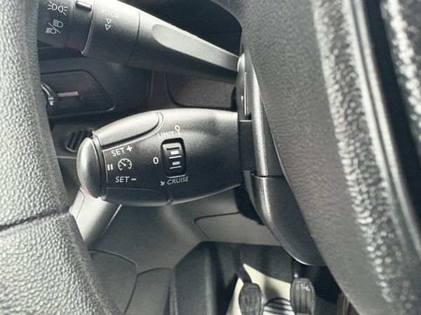 Peugeot Partner 357993696