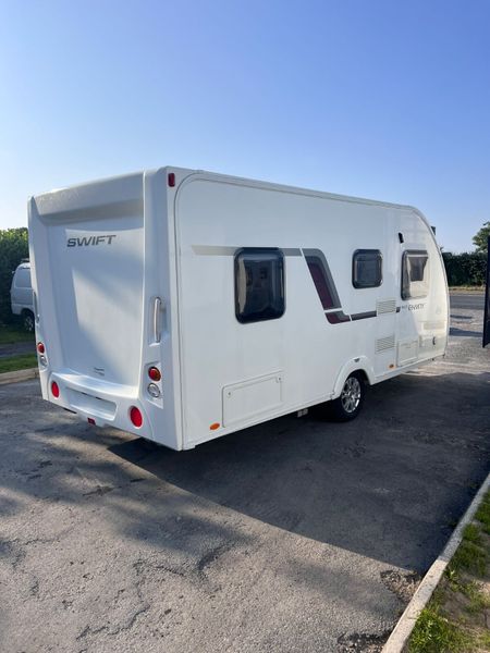 ✨STUNNING SWIFT ACE ENVOY 4 BERTH FIXED BED✨ 358173748