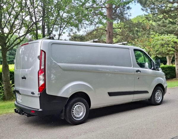 Ford Transit Custom LWB 2021 DOE 6/26 358512800