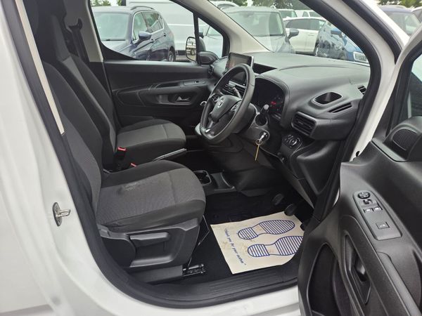 Vauxhall Combo 359180507