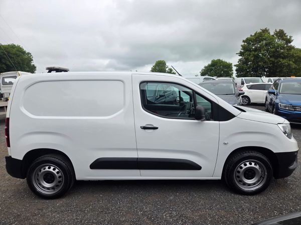 Vauxhall Combo 359180517