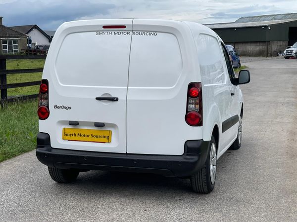 162 Citroen Berlingo Eneterprise Spotless***** 359687455