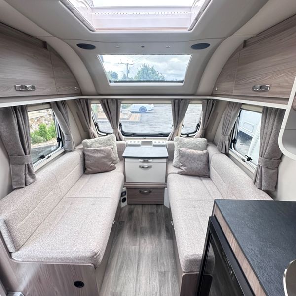 ✨STUNNING 2023 SWIFT KUDOS 4 BERTH ISLAND BED✨ 360156251