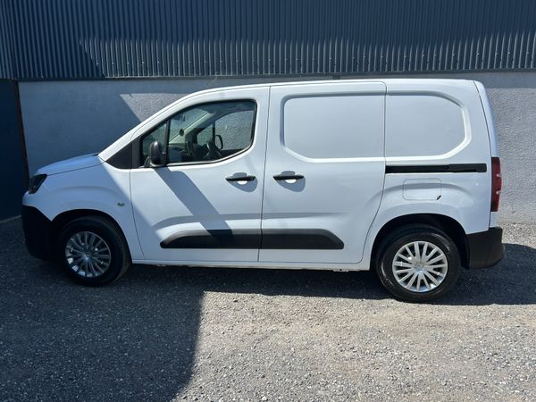 2020 Citroen Berlingo ' Enterprise with A/C 360116856