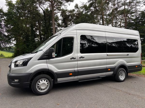 2022 Ford Transit 17 Seat (LIKE NEW) only 34,000km 360258942