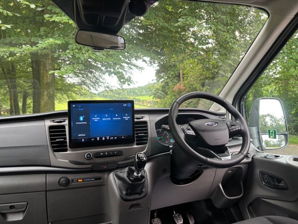 2022 Ford Transit 17 Seat (LIKE NEW) only 34,000km 360258964