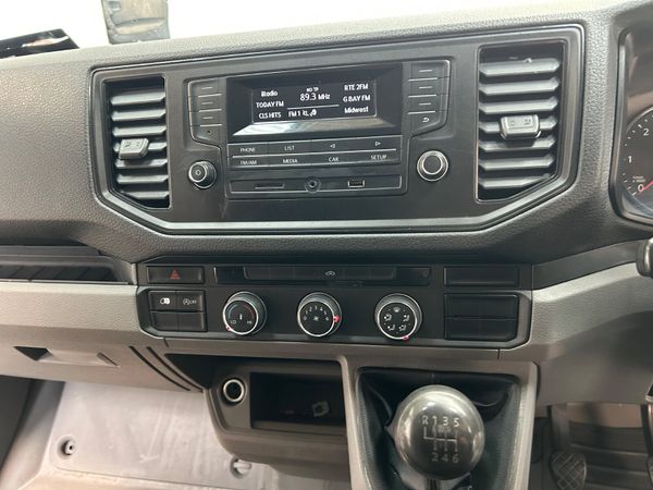 181 VOLKSWAGEN CRAFTER MWB HR 2.0TDI 360392388