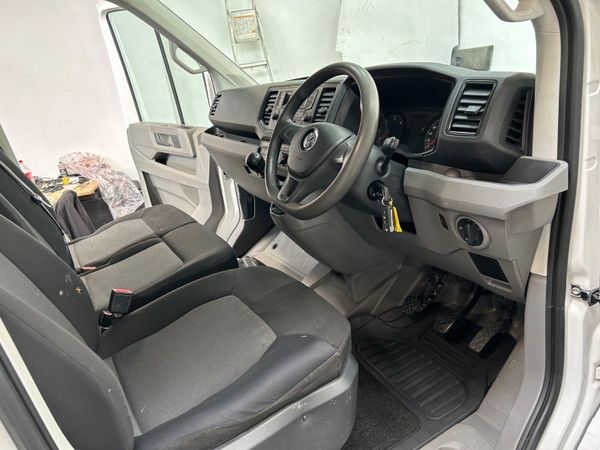 181 VOLKSWAGEN CRAFTER MWB HR 2.0TDI 360392390