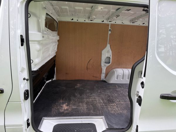 Renault Trafic 2019 SL27 Low KM 361183448