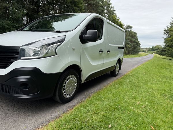 Renault Trafic 2019 SL27 Low KM 361183460