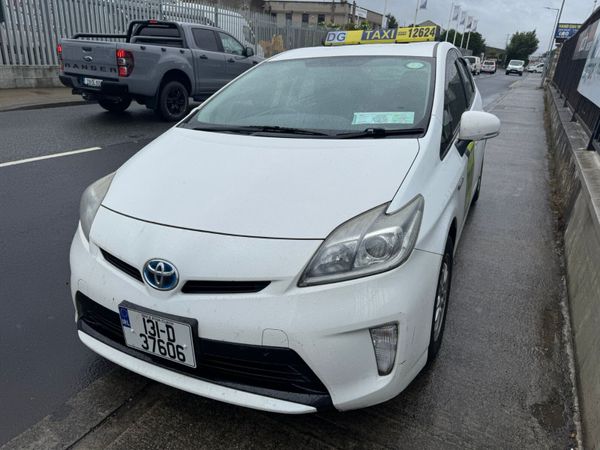 Electric Taxi for rent 361676056