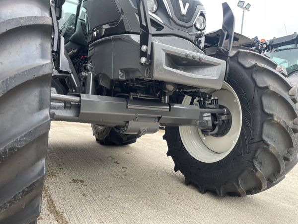 NEW Valtra G135 Active 362540975