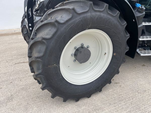 NEW Valtra G135 Active 362540976