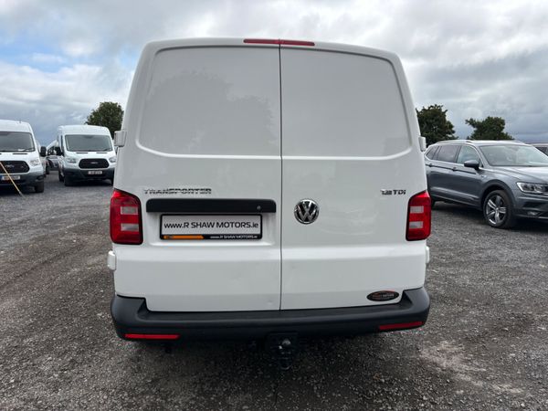 Volkswagen Transporter 362705652