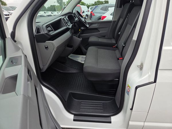 Volkswagen Transporter 362706548