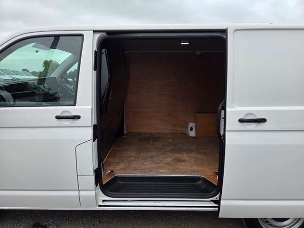 Volkswagen Transporter 362706534
