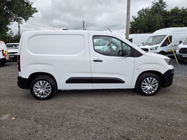 Peugeot Partner 362706792