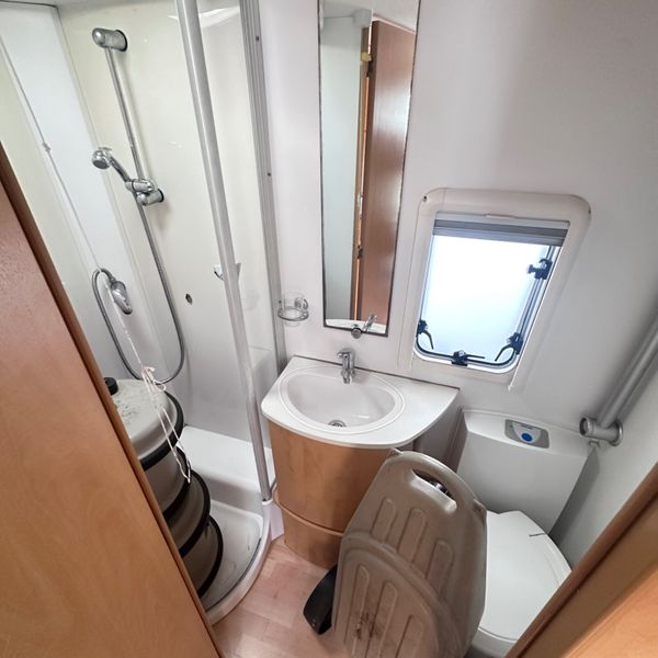 ✨STUNNING BAILEY SENATOR TRIPPLE BUNKBED 6 BERTH✨ 363013394