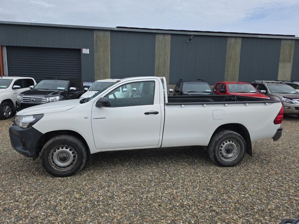 Toyota Hilux Single Cab 363135766
