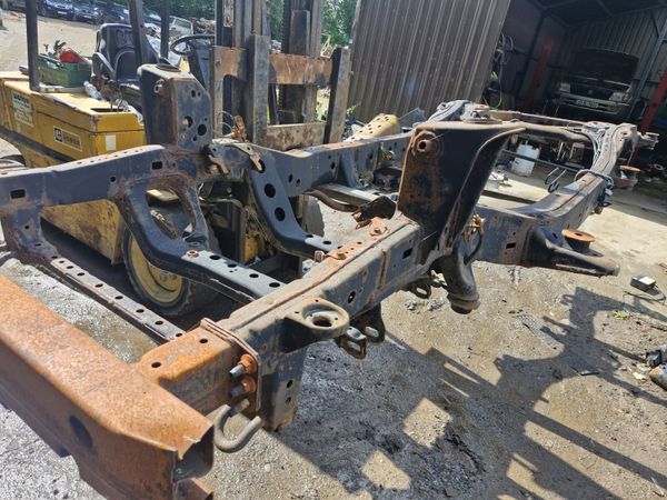 Toyota landcruiser 03 to 10 swb chassis 363546606