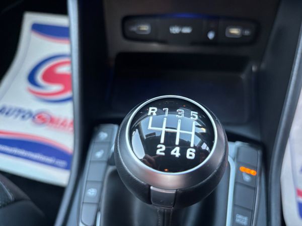 EXECUTIVE TOP SPEC FULL LEATHER only 74000kms 363780091